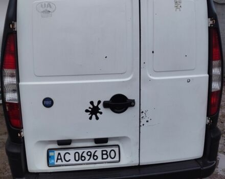 Белый Фиат Добло, объемом двигателя 1.9 л и пробегом 358 тыс. км за 3200 $, фото 3 на Automoto.ua