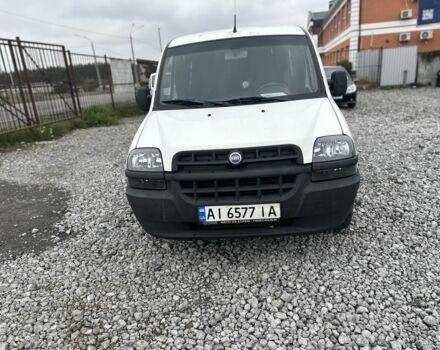 Белый Фиат Добло, объемом двигателя 1.9 л и пробегом 270 тыс. км за 3950 $, фото 3 на Automoto.ua