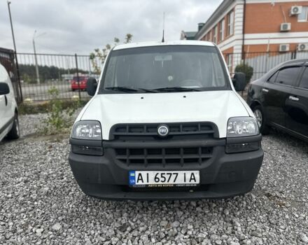 Белый Фиат Добло, объемом двигателя 1.9 л и пробегом 270 тыс. км за 3950 $, фото 1 на Automoto.ua