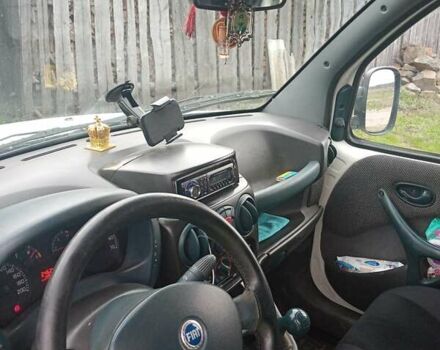 Белый Фиат Добло, объемом двигателя 1.9 л и пробегом 246 тыс. км за 4300 $, фото 4 на Automoto.ua