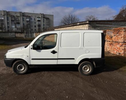 Белый Фиат Добло, объемом двигателя 1.6 л и пробегом 115 тыс. км за 2800 $, фото 7 на Automoto.ua