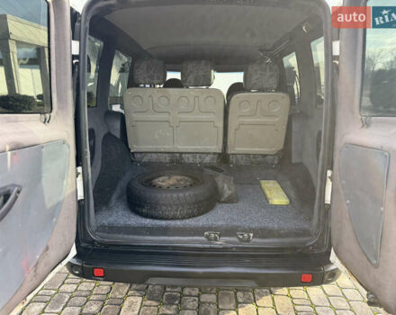 Білий Фіат Добло, об'ємом двигуна 1.25 л та пробігом 291 тис. км за 3999 $, фото 19 на Automoto.ua