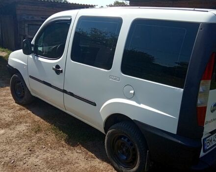 Белый Фиат Добло, объемом двигателя 1.6 л и пробегом 328 тыс. км за 4000 $, фото 7 на Automoto.ua