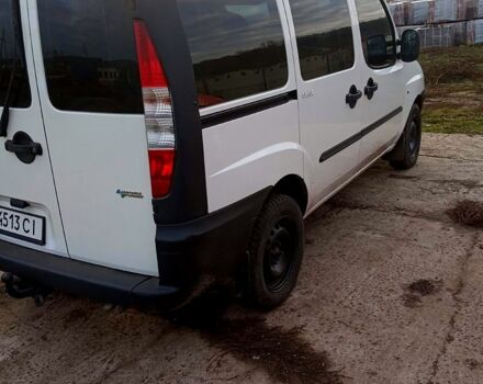 Белый Фиат Добло, объемом двигателя 1.6 л и пробегом 328 тыс. км за 4000 $, фото 10 на Automoto.ua