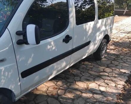 Білий Фіат Добло, об'ємом двигуна 1.3 л та пробігом 399 тис. км за 4100 $, фото 8 на Automoto.ua