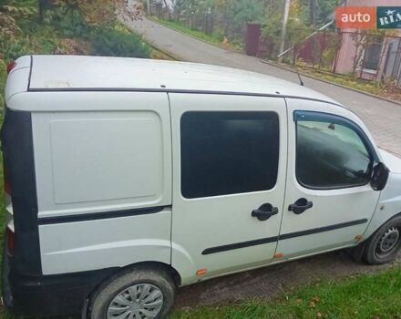 Белый Фиат Добло, объемом двигателя 1.6 л и пробегом 302 тыс. км за 3600 $, фото 15 на Automoto.ua