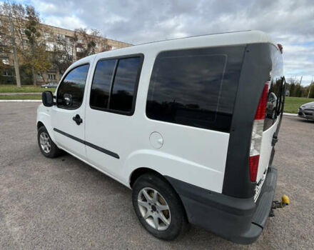 Белый Фиат Добло, объемом двигателя 1.91 л и пробегом 317 тыс. км за 3999 $, фото 5 на Automoto.ua