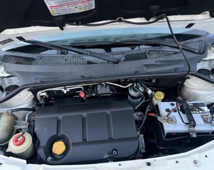 Белый Фиат Добло, объемом двигателя 1.9 л и пробегом 250 тыс. км за 4200 $, фото 6 на Automoto.ua