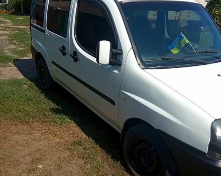 Белый Фиат Добло, объемом двигателя 1.6 л и пробегом 328 тыс. км за 4000 $, фото 9 на Automoto.ua