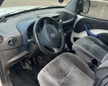 Белый Фиат Добло, объемом двигателя 1.91 л и пробегом 317 тыс. км за 3999 $, фото 6 на Automoto.ua