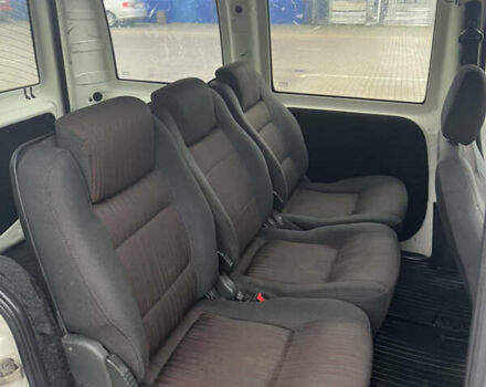 Белый Фиат Добло, объемом двигателя 1.91 л и пробегом 260 тыс. км за 4200 $, фото 19 на Automoto.ua