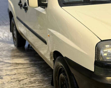 Белый Фиат Добло, объемом двигателя 1.9 л и пробегом 399 тыс. км за 3900 $, фото 10 на Automoto.ua