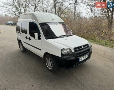 Белый Фиат Добло, объемом двигателя 1.6 л и пробегом 240 тыс. км за 2999 $, фото 10 на Automoto.ua