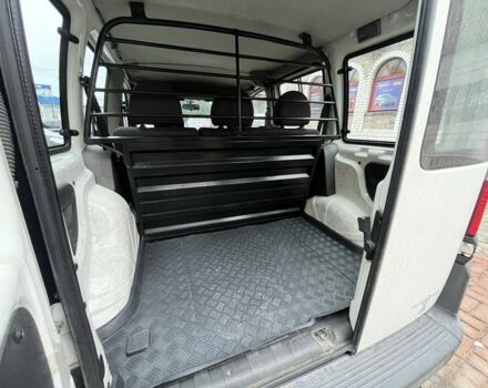 Белый Фиат Добло, объемом двигателя 1.4 л и пробегом 175 тыс. км за 4200 $, фото 18 на Automoto.ua