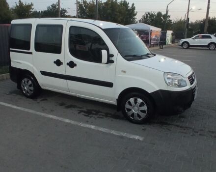 Білий Фіат Добло, об'ємом двигуна 1.6 л та пробігом 397 тис. км за 3400 $, фото 3 на Automoto.ua