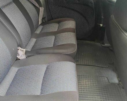 Белый Фиат Добло, объемом двигателя 1.9 л и пробегом 266 тыс. км за 3700 $, фото 7 на Automoto.ua