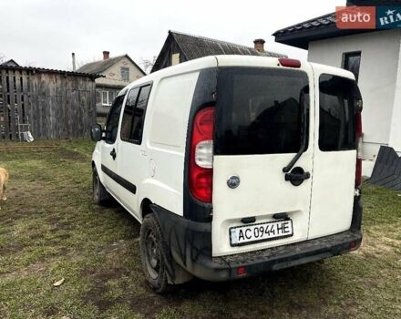 Белый Фиат Добло, объемом двигателя 1.9 л и пробегом 273 тыс. км за 4100 $, фото 1 на Automoto.ua