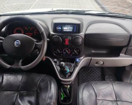 Белый Фиат Добло, объемом двигателя 1.9 л и пробегом 300 тыс. км за 4500 $, фото 20 на Automoto.ua