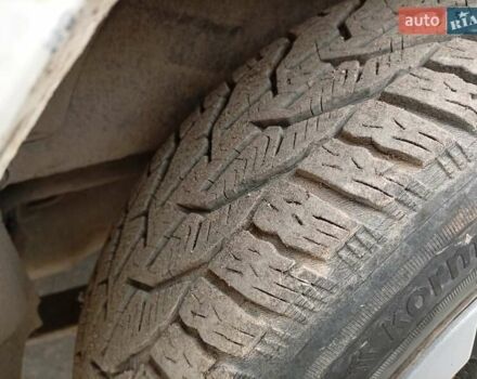 Белый Фиат Добло, объемом двигателя 1.37 л и пробегом 298 тыс. км за 2999 $, фото 5 на Automoto.ua