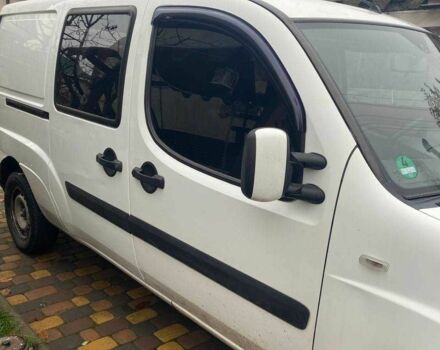 Белый Фиат Добло, объемом двигателя 1.9 л и пробегом 266 тыс. км за 3700 $, фото 2 на Automoto.ua