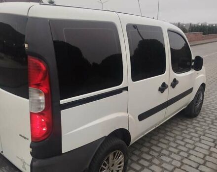 Белый Фиат Добло, объемом двигателя 1.9 л и пробегом 300 тыс. км за 4500 $, фото 10 на Automoto.ua