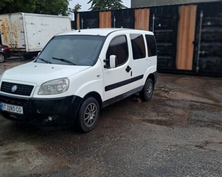 Білий Фіат Добло, об'ємом двигуна 1.6 л та пробігом 350 тис. км за 2800 $, фото 2 на Automoto.ua