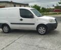 Белый Фиат Добло, объемом двигателя 1.9 л и пробегом 140 тыс. км за 3700 $, фото 2 на Automoto.ua