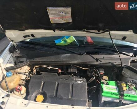 Белый Фиат Добло, объемом двигателя 1.9 л и пробегом 248 тыс. км за 5800 $, фото 17 на Automoto.ua