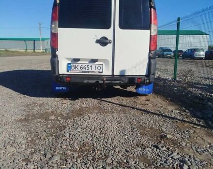 Белый Фиат Добло, объемом двигателя 1.91 л и пробегом 300 тыс. км за 3700 $, фото 8 на Automoto.ua