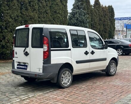 Белый Фиат Добло, объемом двигателя 1.4 л и пробегом 175 тыс. км за 4200 $, фото 3 на Automoto.ua