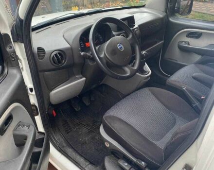 Белый Фиат Добло, объемом двигателя 1.9 л и пробегом 266 тыс. км за 3700 $, фото 9 на Automoto.ua