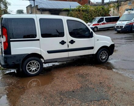 Білий Фіат Добло, об'ємом двигуна 1.6 л та пробігом 350 тис. км за 2800 $, фото 5 на Automoto.ua