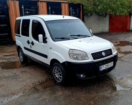 Білий Фіат Добло, об'ємом двигуна 1.6 л та пробігом 350 тис. км за 2800 $, фото 1 на Automoto.ua