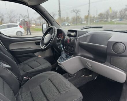 Белый Фиат Добло, объемом двигателя 1.9 л и пробегом 390 тыс. км за 3600 $, фото 7 на Automoto.ua