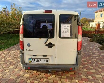 Белый Фиат Добло, объемом двигателя 1.9 л и пробегом 342 тыс. км за 3800 $, фото 2 на Automoto.ua
