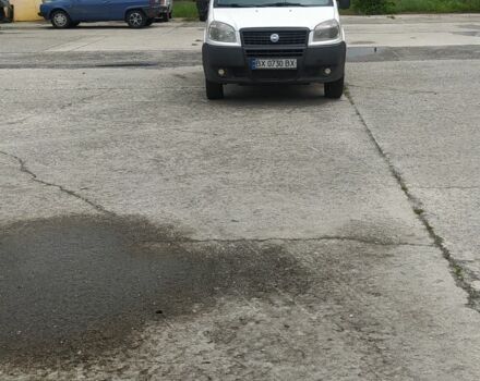 Белый Фиат Добло, объемом двигателя 1.9 л и пробегом 140 тыс. км за 3500 $, фото 1 на Automoto.ua