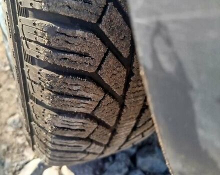 Белый Фиат Добло, объемом двигателя 1.91 л и пробегом 300 тыс. км за 3700 $, фото 3 на Automoto.ua