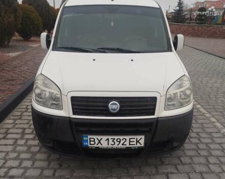 Белый Фиат Добло, объемом двигателя 1.9 л и пробегом 300 тыс. км за 4500 $, фото 3 на Automoto.ua