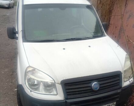 Белый Фиат Добло, объемом двигателя 1.4 л и пробегом 195 тыс. км за 2999 $, фото 3 на Automoto.ua