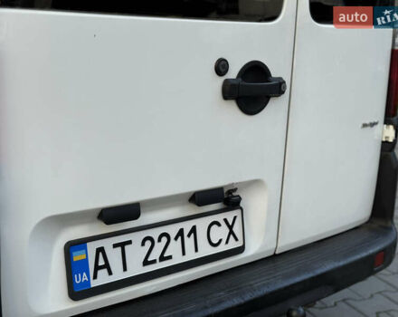 Білий Фіат Добло, об'ємом двигуна 1.9 л та пробігом 265 тис. км за 5650 $, фото 19 на Automoto.ua