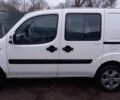 Белый Фиат Добло, объемом двигателя 1.6 л и пробегом 300 тыс. км за 3700 $, фото 1 на Automoto.ua