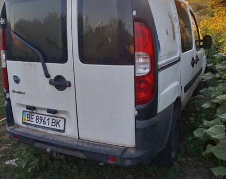 Белый Фиат Добло, объемом двигателя 1.9 л и пробегом 250 тыс. км за 1700 $, фото 3 на Automoto.ua