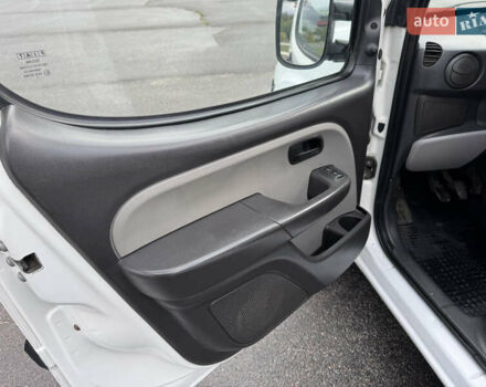 Білий Фіат Добло, об'ємом двигуна 1.3 л та пробігом 317 тис. км за 4650 $, фото 16 на Automoto.ua