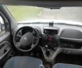 Белый Фиат Добло, объемом двигателя 1.3 л и пробегом 218 тыс. км за 5500 $, фото 2 на Automoto.ua