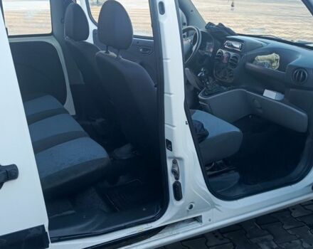 Белый Фиат Добло, объемом двигателя 1.4 л и пробегом 170 тыс. км за 3900 $, фото 6 на Automoto.ua