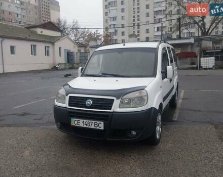 Белый Фиат Добло, объемом двигателя 1.9 л и пробегом 216 тыс. км за 4900 $, фото 4 на Automoto.ua