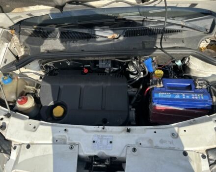 Білий Фіат Добло, об'ємом двигуна 1.9 л та пробігом 290 тис. км за 3650 $, фото 16 на Automoto.ua