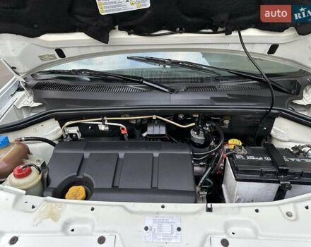 Белый Фиат Добло, объемом двигателя 1.9 л и пробегом 189 тыс. км за 5990 $, фото 33 на Automoto.ua