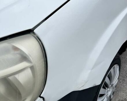 Белый Фиат Добло, объемом двигателя 1.2 л и пробегом 270 тыс. км за 3900 $, фото 7 на Automoto.ua