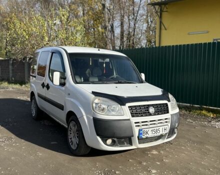Білий Фіат Добло, об'ємом двигуна 1.9 л та пробігом 290 тис. км за 3650 $, фото 1 на Automoto.ua